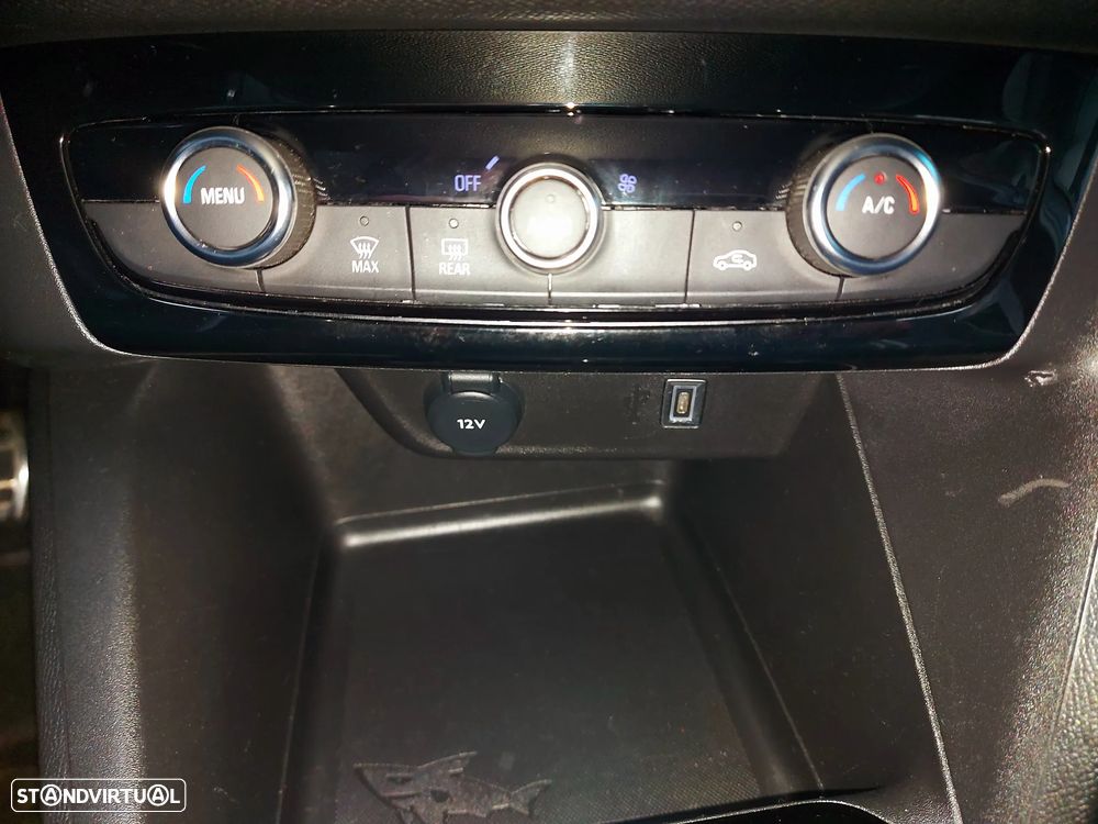 Opel Corsa 1.2 T GS - 19