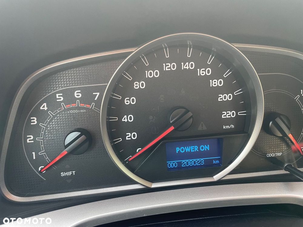 Toyota RAV4 2.0 D-4D Prestige - 9