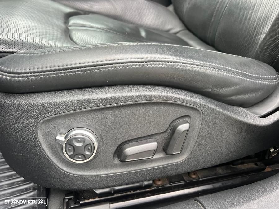 Audi A6 Allroad 3.0 TDi quattro S tronic - 14