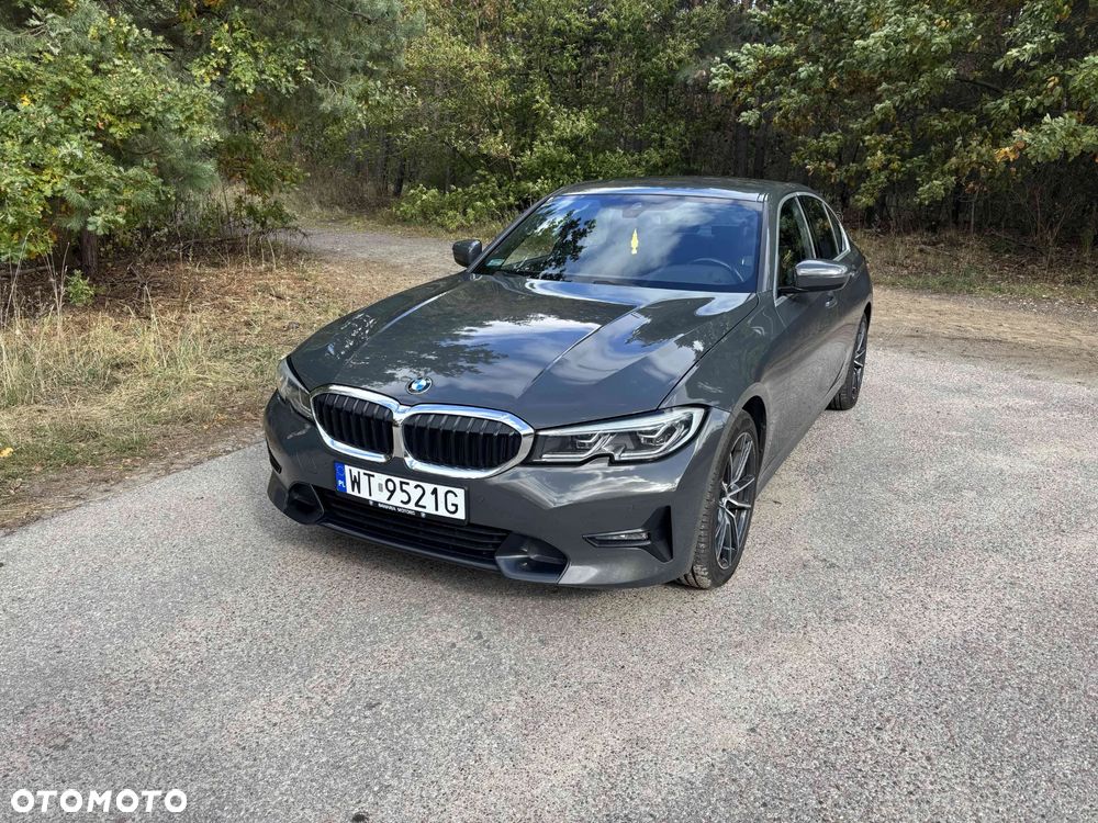 BMW Seria 3 320d xDrive Sport Line - 2