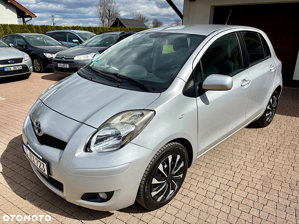 Toyota Yaris 1.33 Prestige - 8