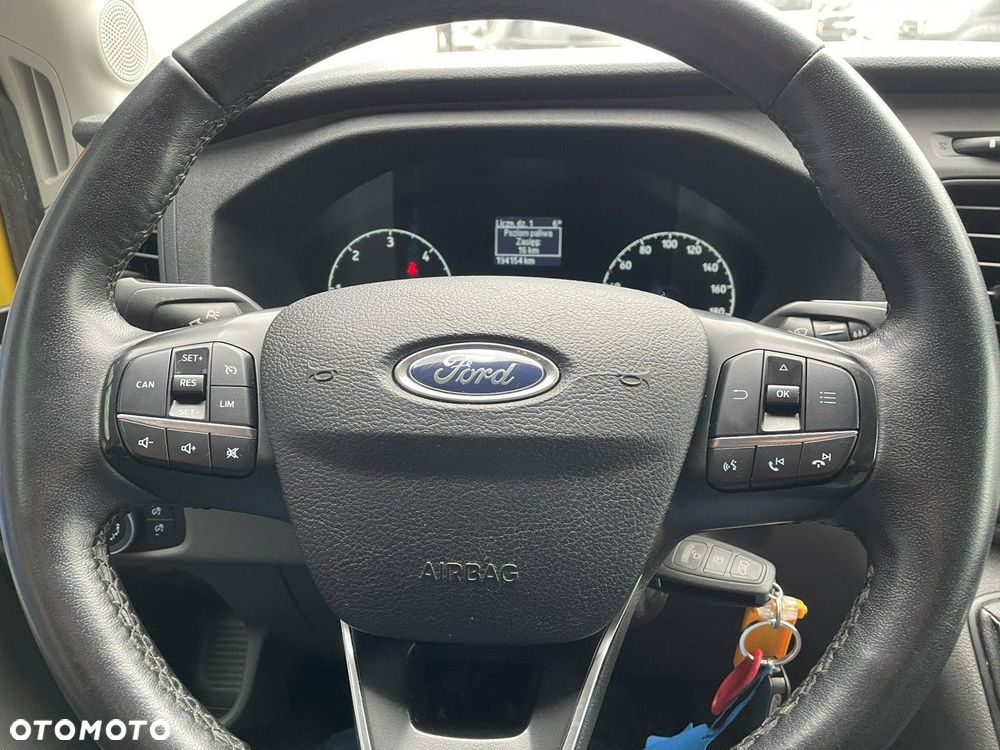 Ford Transit - 21