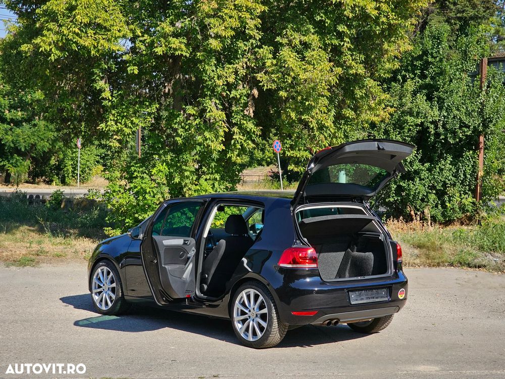 Volkswagen Golf 1.4 TSI Highline - 2
