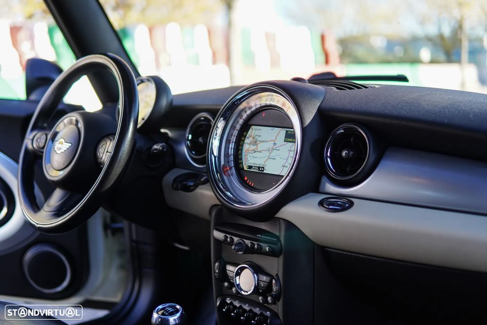 MINI Clubman Cooper D - 35