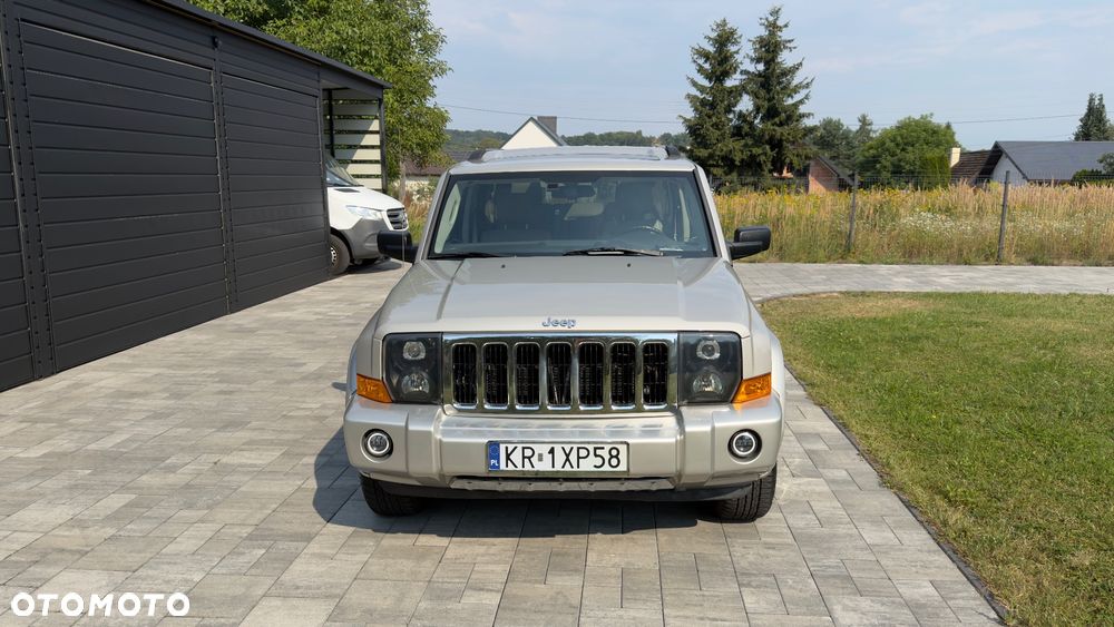 Jeep Commander 5.7 V8 Limited - 2