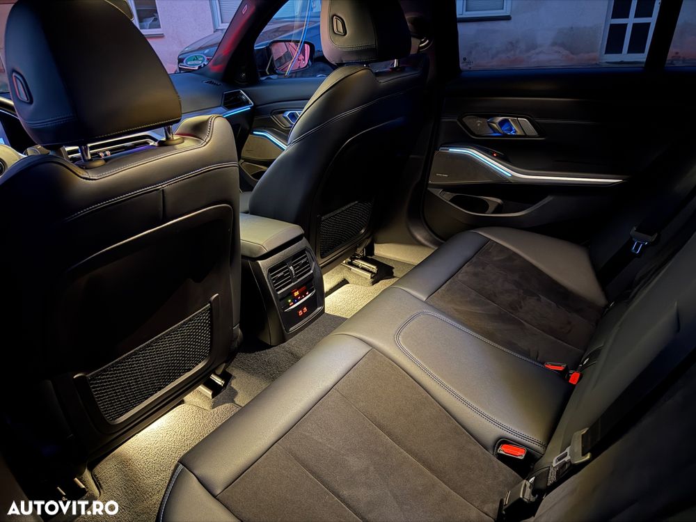 BMW Seria 3 320d Aut. Edition M Sport Shadow - 27