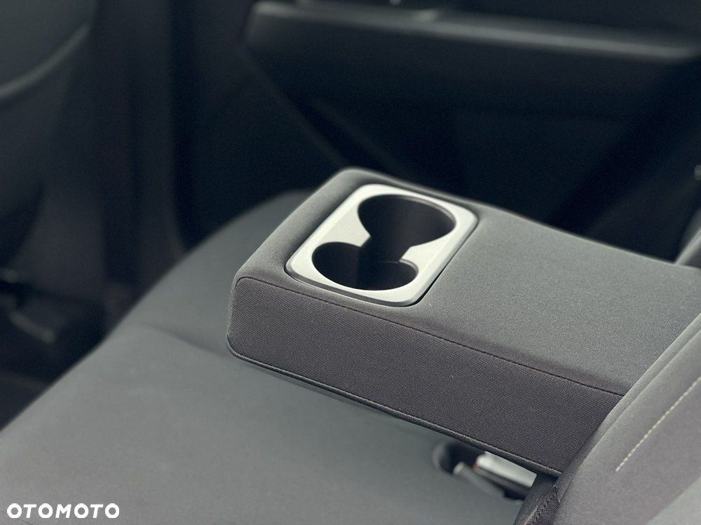 Kia Sportage 1.6 T-GDI L 2WD - 37