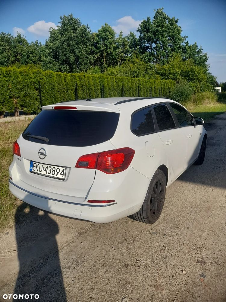 Opel Astra 1.4 T Sport - 4