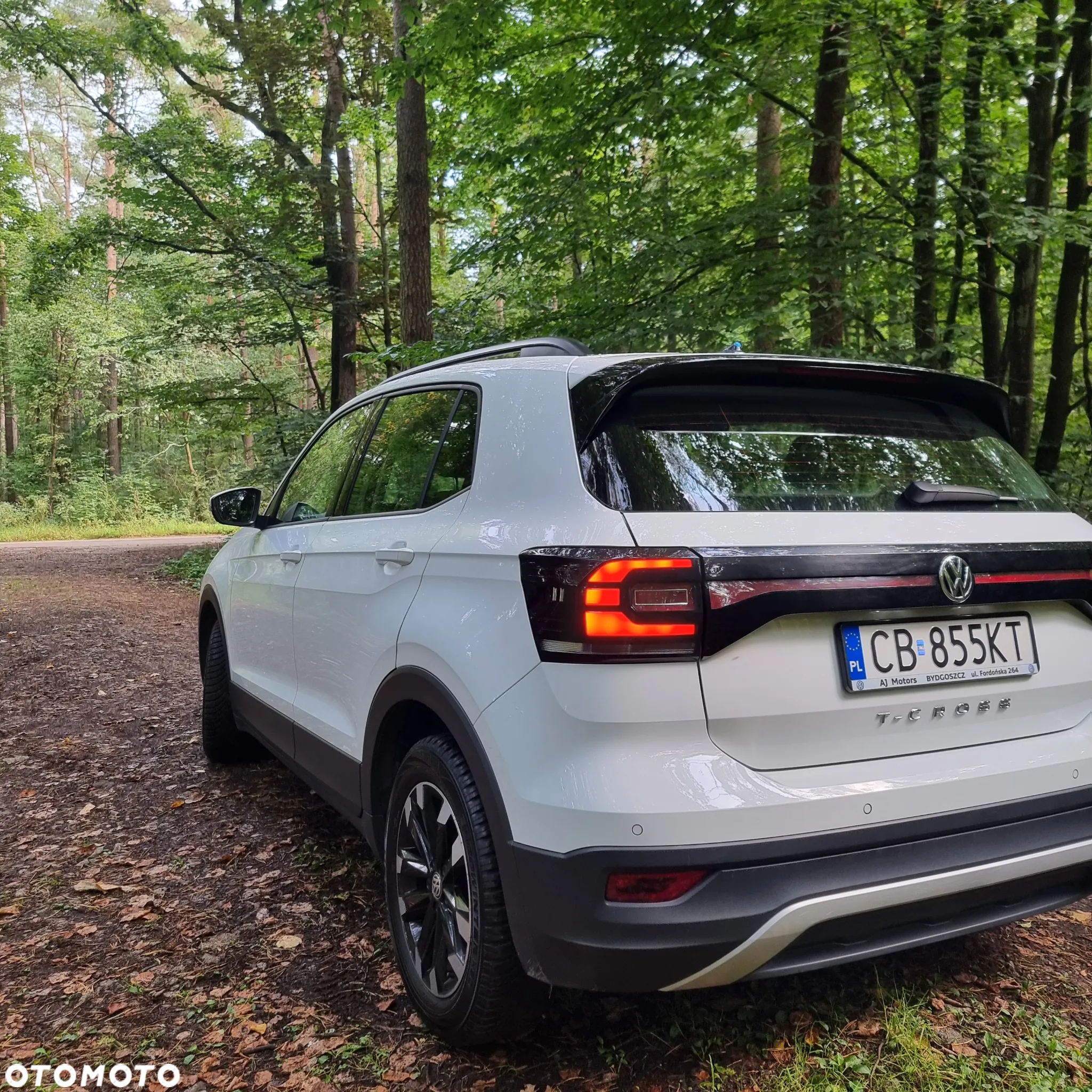 Volkswagen T-Cross 1.0 TSI Life DSG - 2