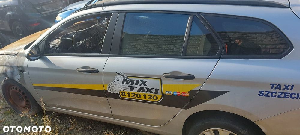 Fiat Tipo kombi drzwi prawy tył kompletne - 7