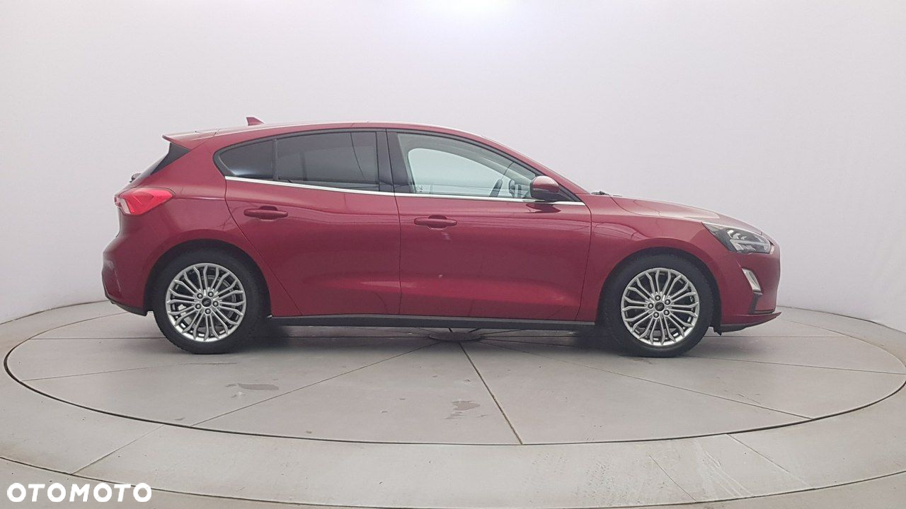 Ford Focus - 8