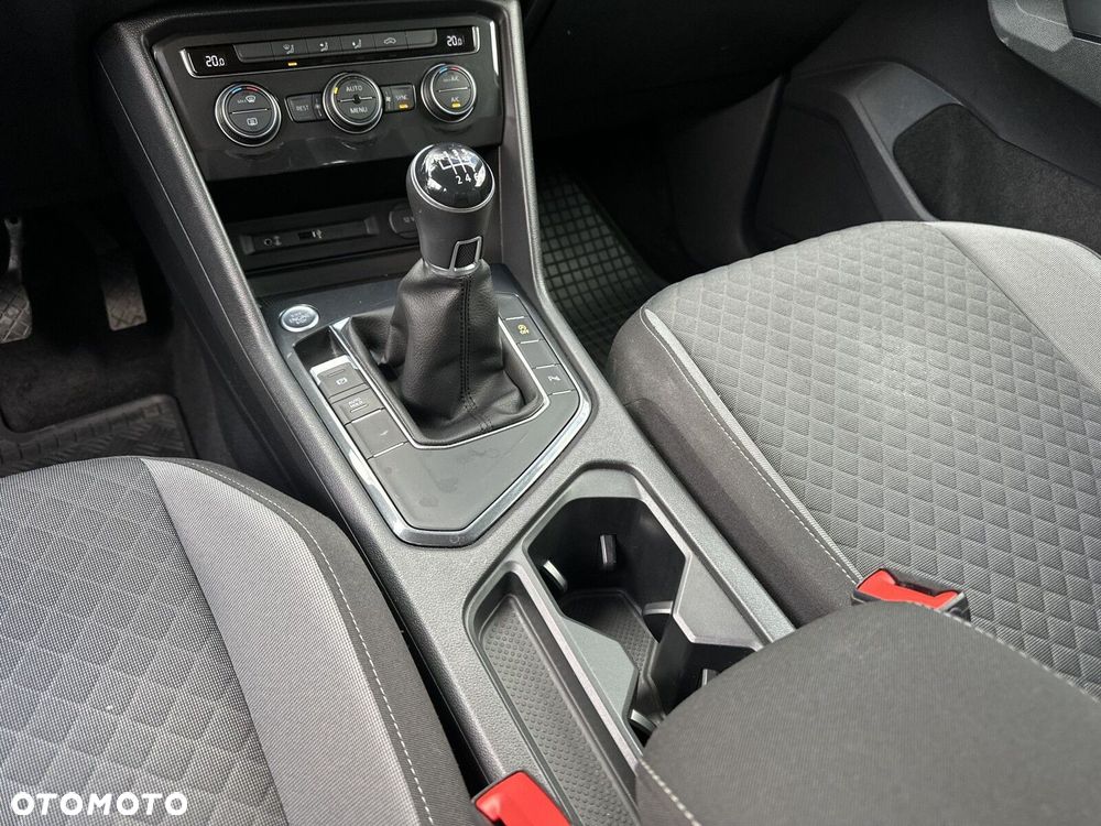 Volkswagen Tiguan 1.5 TSI EVO Comfortline - 26