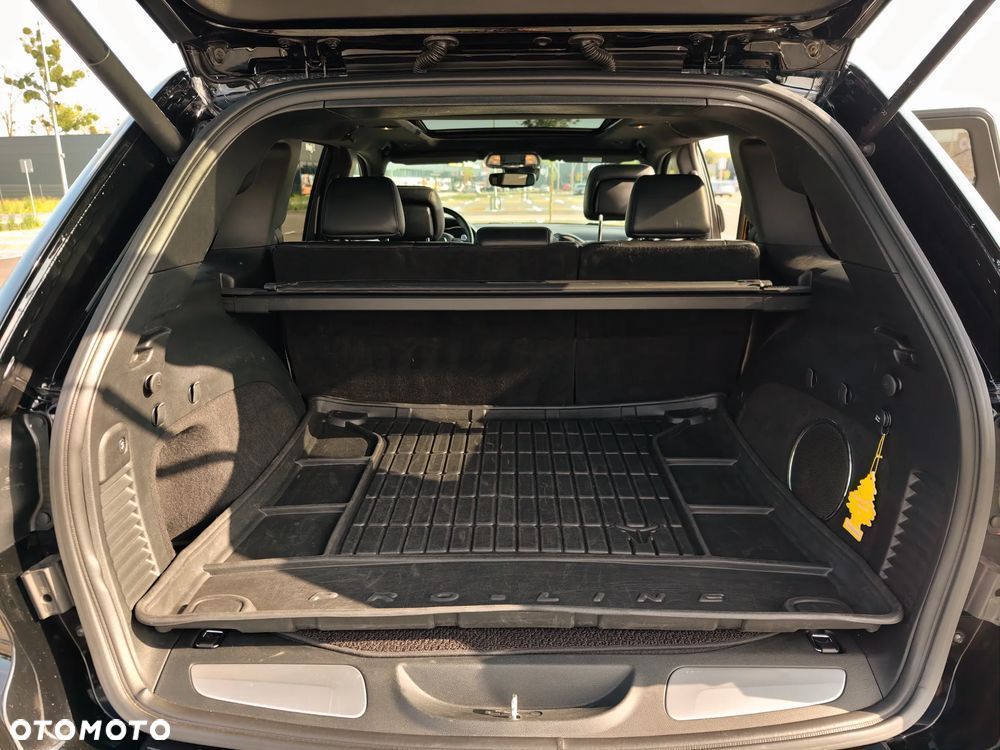 Jeep Grand Cherokee 6.4 V8 SRT8 - 32