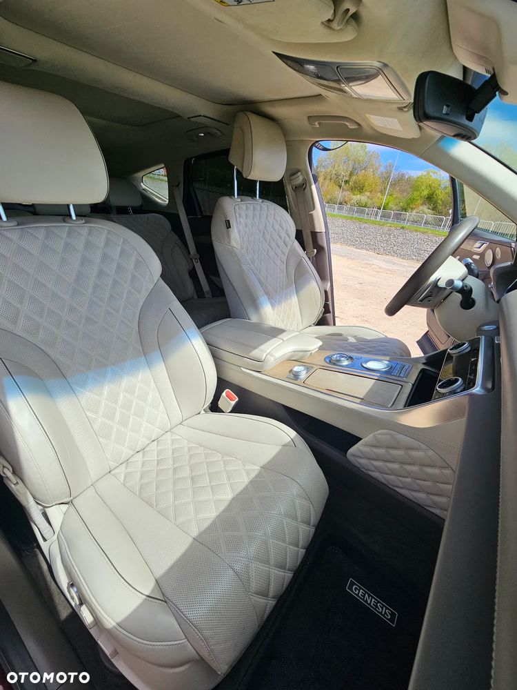Genesis GV80 - 30