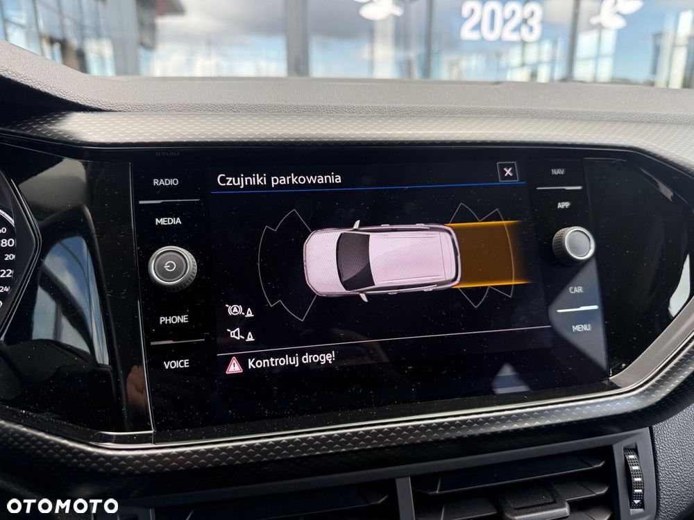 Volkswagen T-Cross - 25