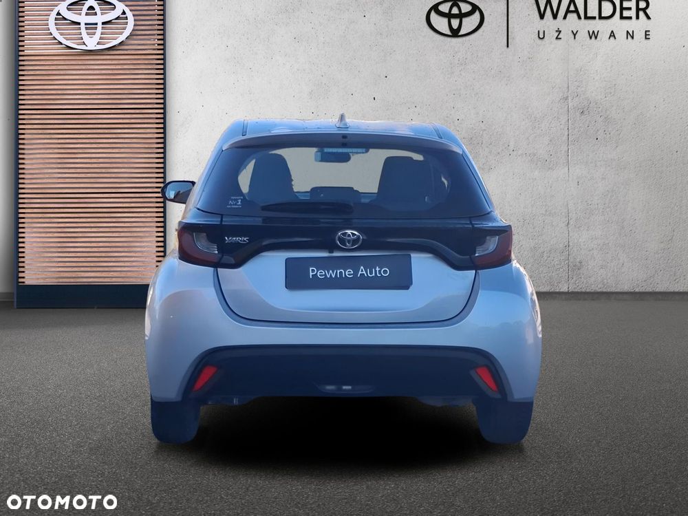 Toyota Yaris 1.5 Active - 4