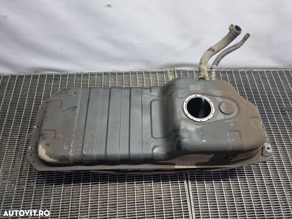 Rezervor combustibil Kia Sorento 2.5 Diesel 2006 - 2009 D4CB SUV 4 Usi Euro4 (1390) ... - 2