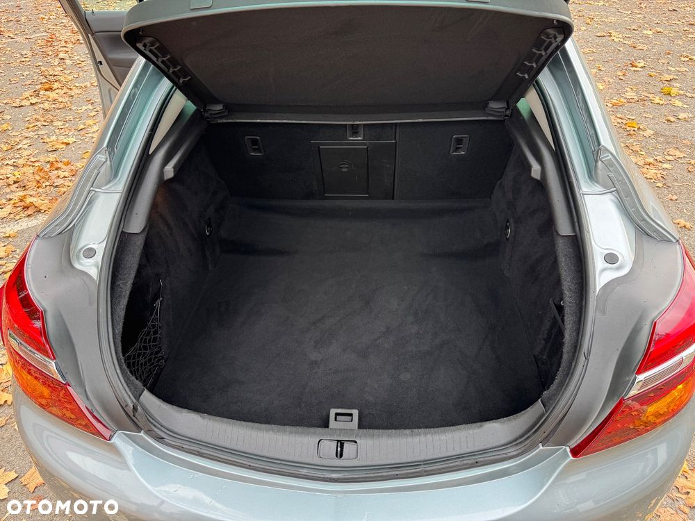 Opel Insignia - 20