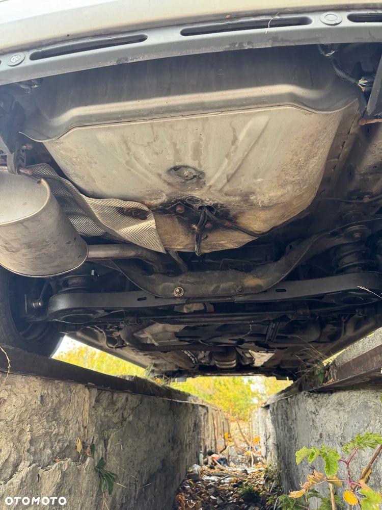 Ford Mondeo - 24