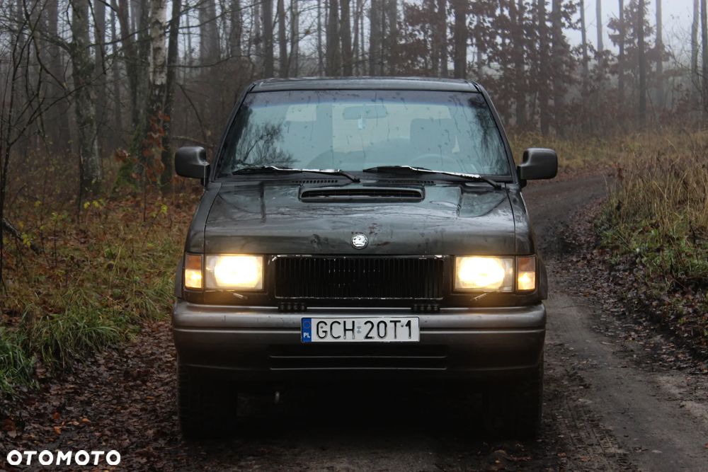 Opel Monterey 3.1 LTD - 2