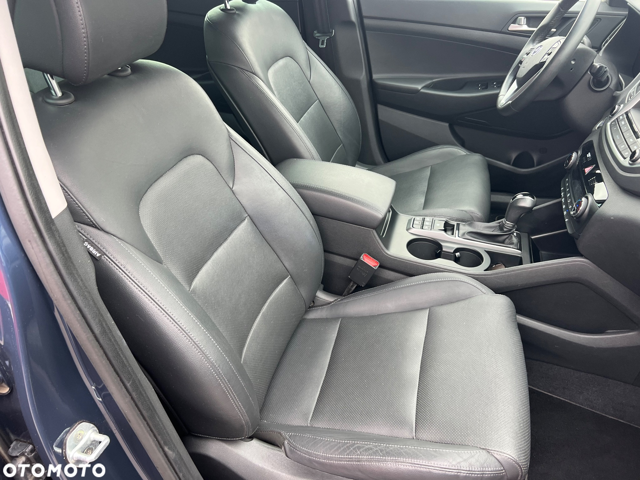 Hyundai Tucson blue 1.7 CRDi 2WD DCT Premium - 15