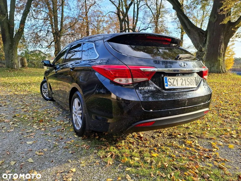 Hyundai i40 1.7 CRDi Comfort + - 31