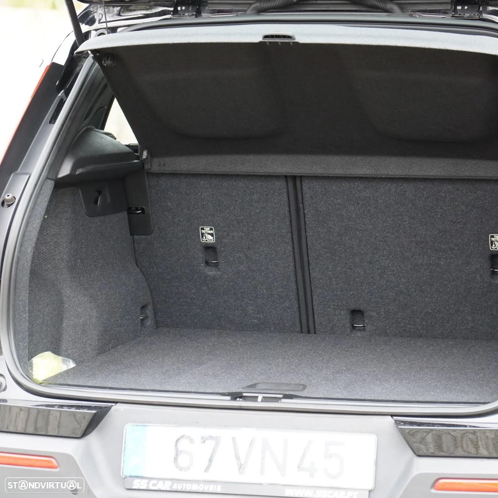 Volvo XC 40 2.0 D3 - 45