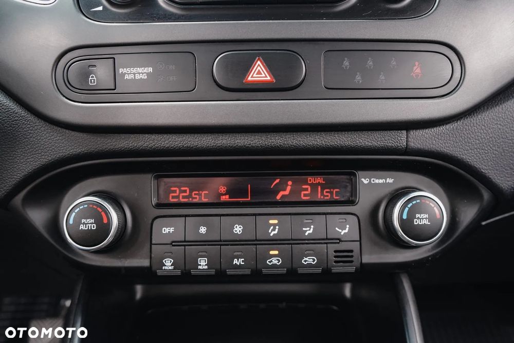 Kia Carens 1.6 GDI Edition 7 - 25
