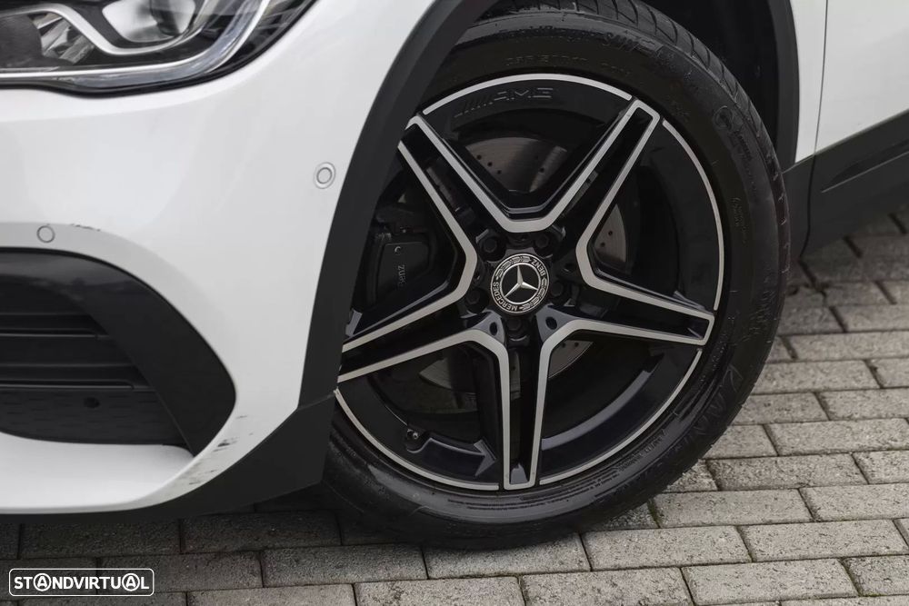 Mercedes-Benz GLA 180 d AMG Line - 7
