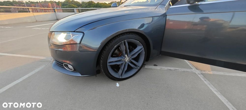 Audi A4 Limousine - 17