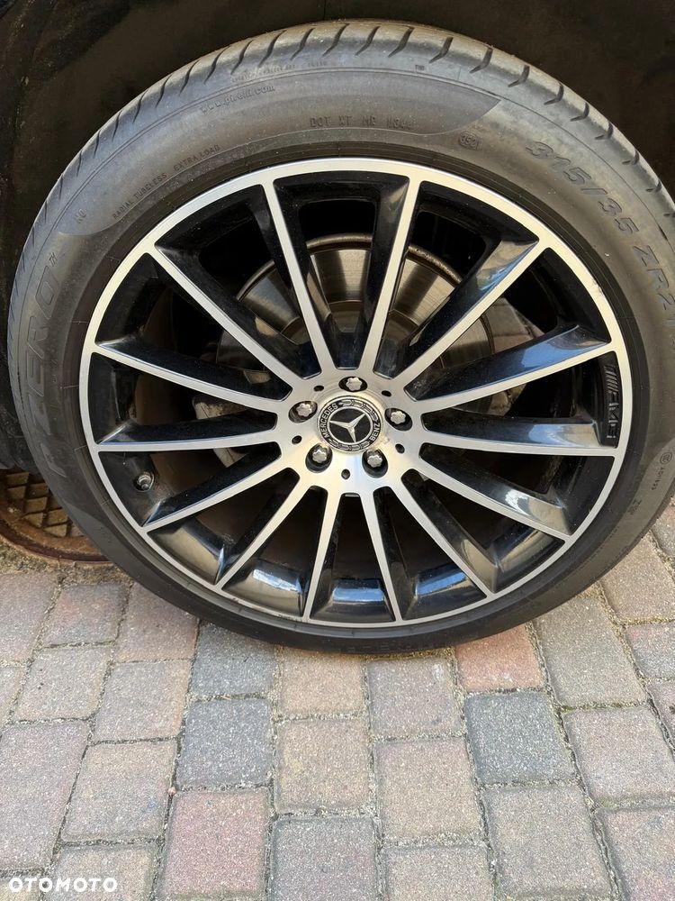 Mercedes-Benz GLE 400 d 4Matic 9G-TRONIC AMG Line - 11