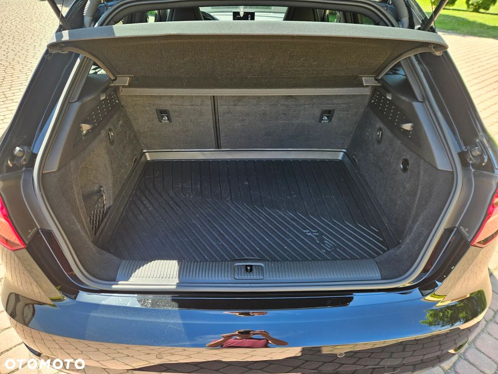 Audi A3 Sportback - 15