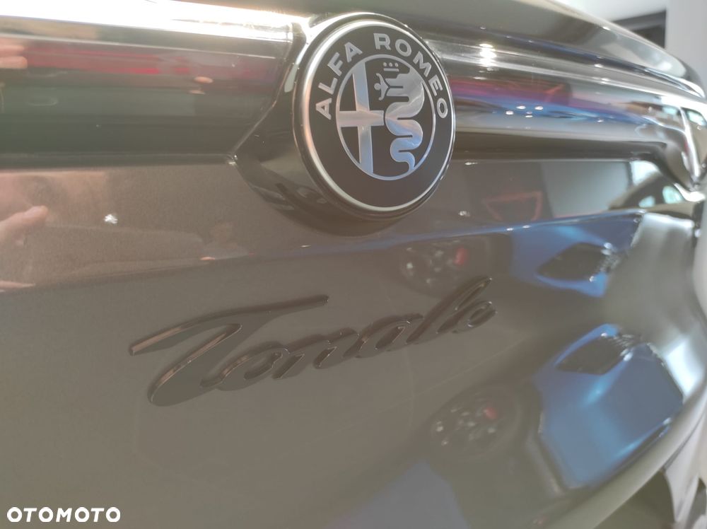 Alfa Romeo Tonale 1.5 T4 GSE mHEV Veloce DCT - 16