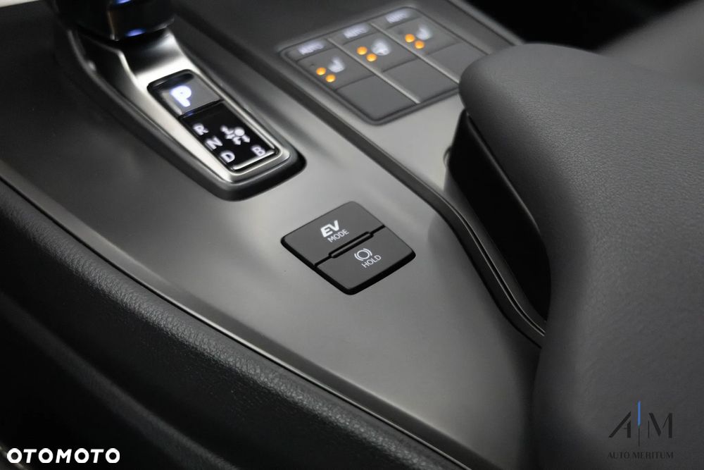 Lexus UX 300h F Sport Design AWD - 25