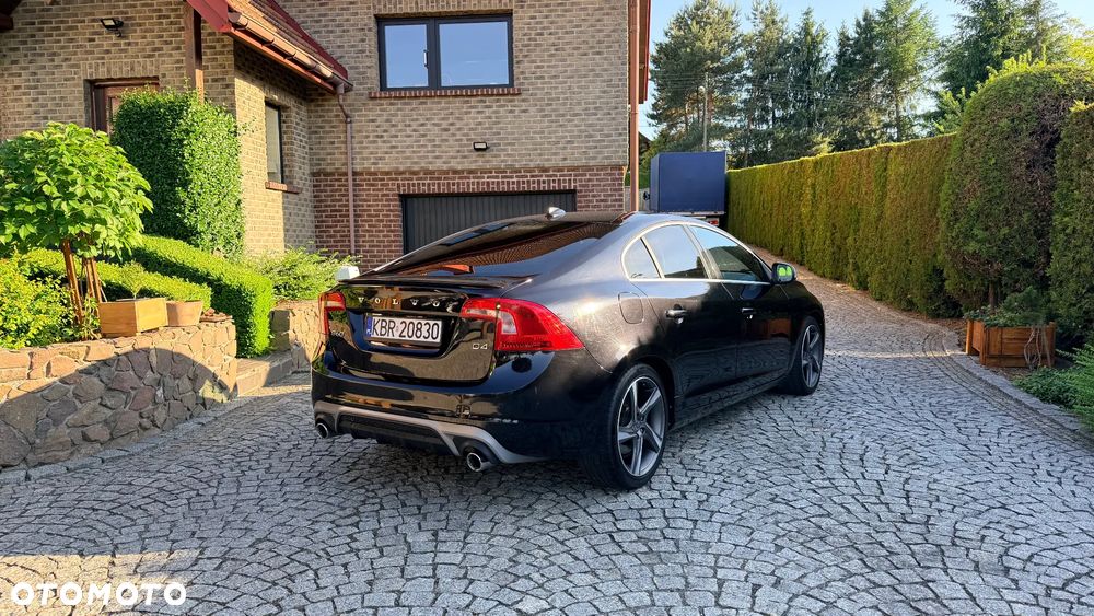 Volvo S60 D4 Drive-E R-Design Summum - 10