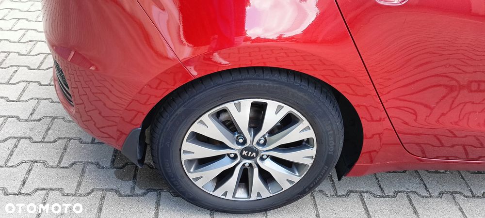 Kia Ceed 1.6 GDI L DCT - 17