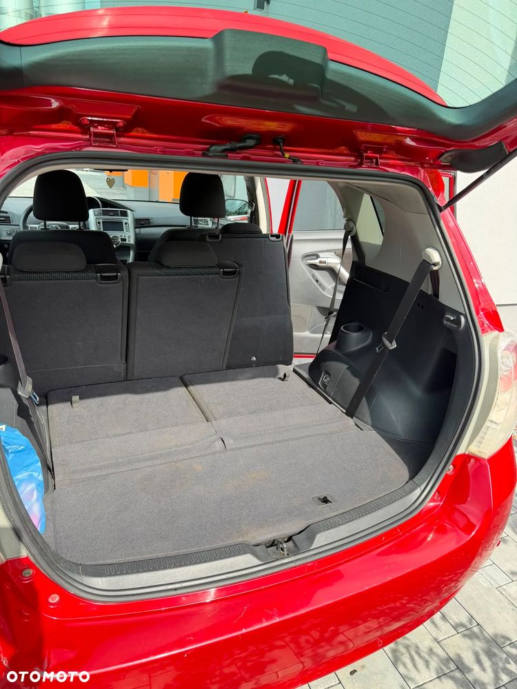 Toyota Verso 1.8 Prestige EU5 7os - 10