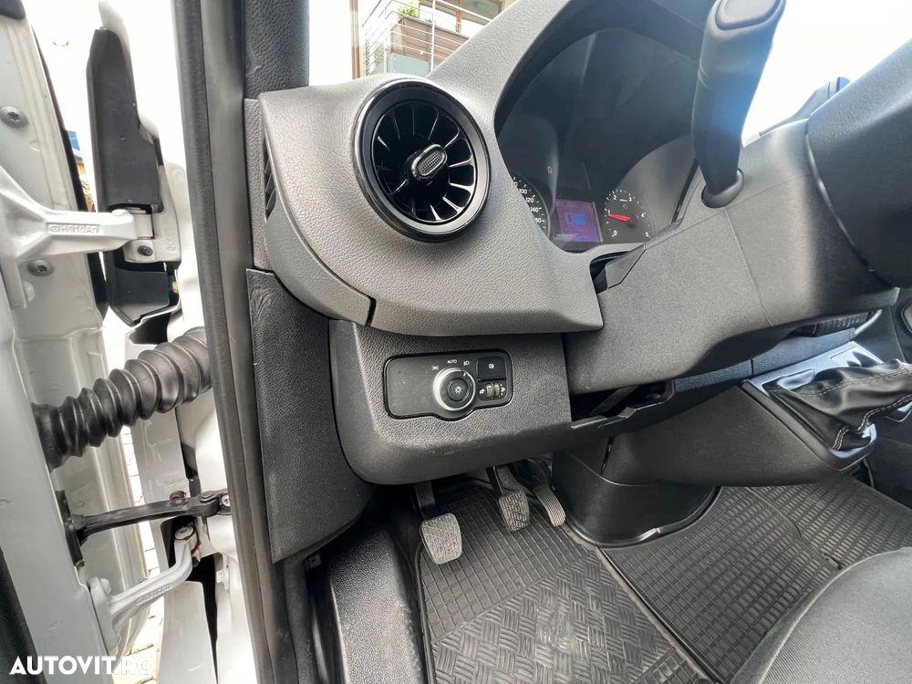 Mercedes-Benz Sprinter 316 CDI Sasiu Cabina Dubla RWD Lung - 13