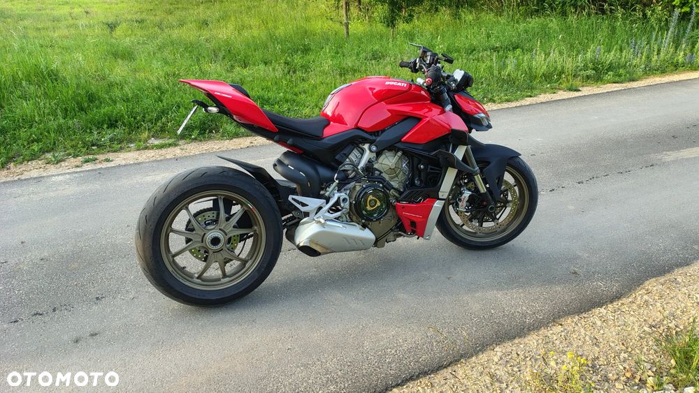 Ducati Streetfighter V4 - 2