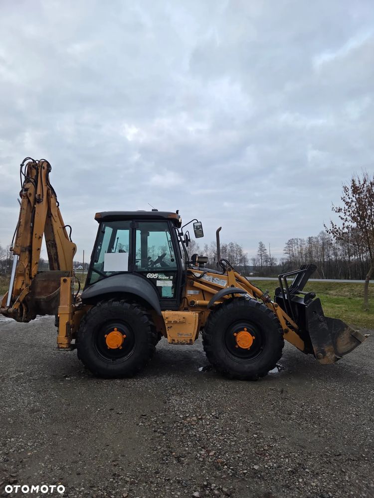 Case 695 super R - 5