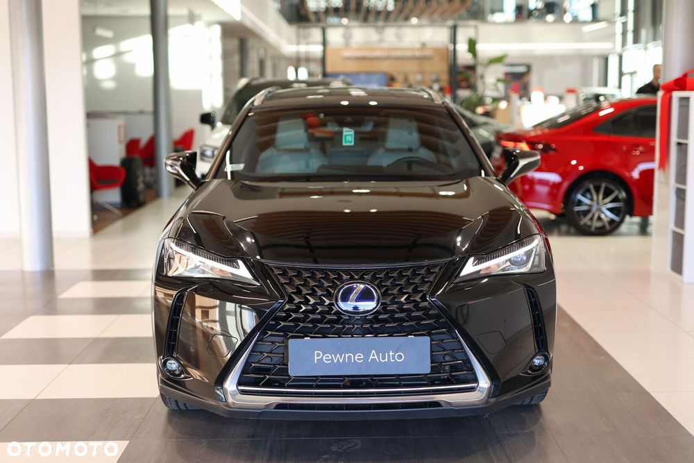 Lexus UX - 2