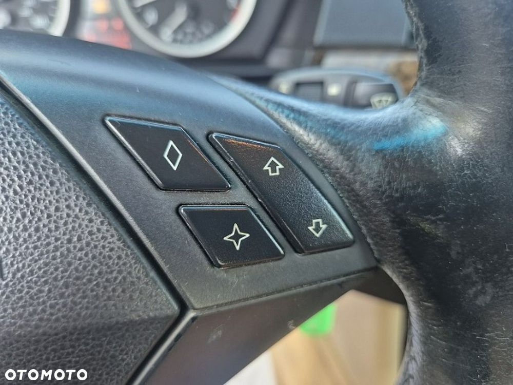 BMW Seria 5 - 24