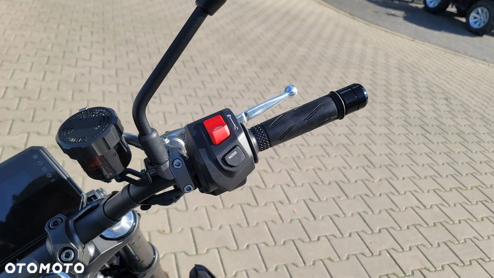 Yamaha MT - 11