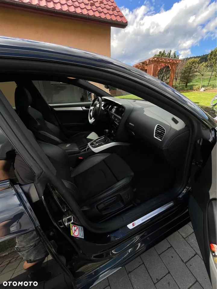 Audi A5 2.0 TDI Quattro S tronic - 9