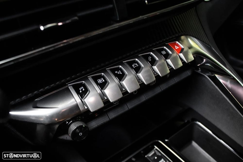 Peugeot 5008 PureTech 130 EAT8 Stop & Start Allure - 21