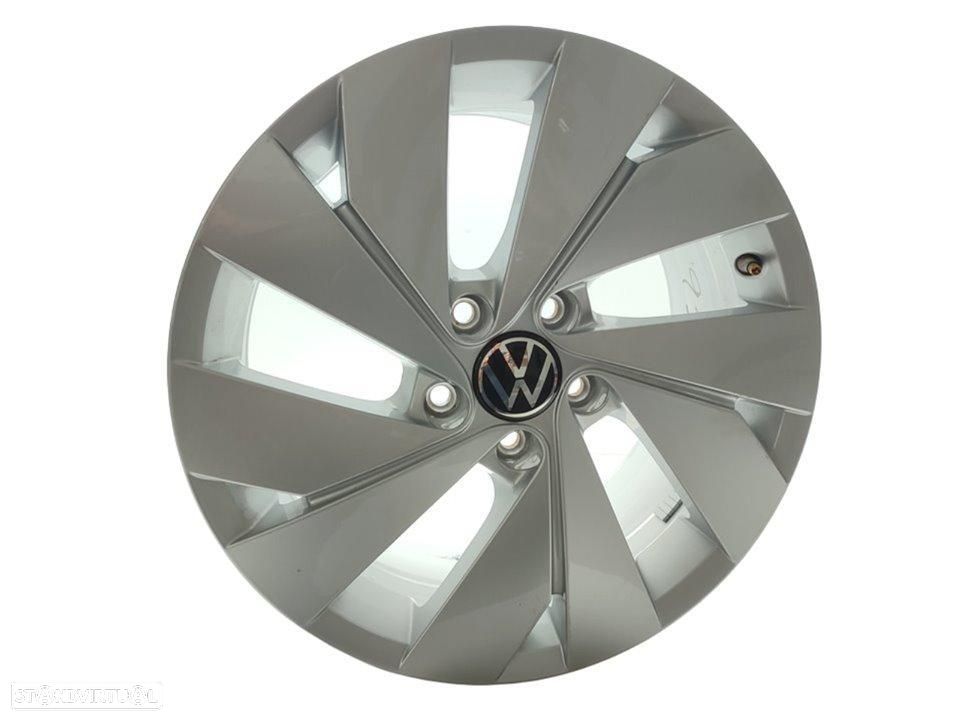 PNEU VOLKSWAGEN GOLF VIII VARIANT CG5 - 1