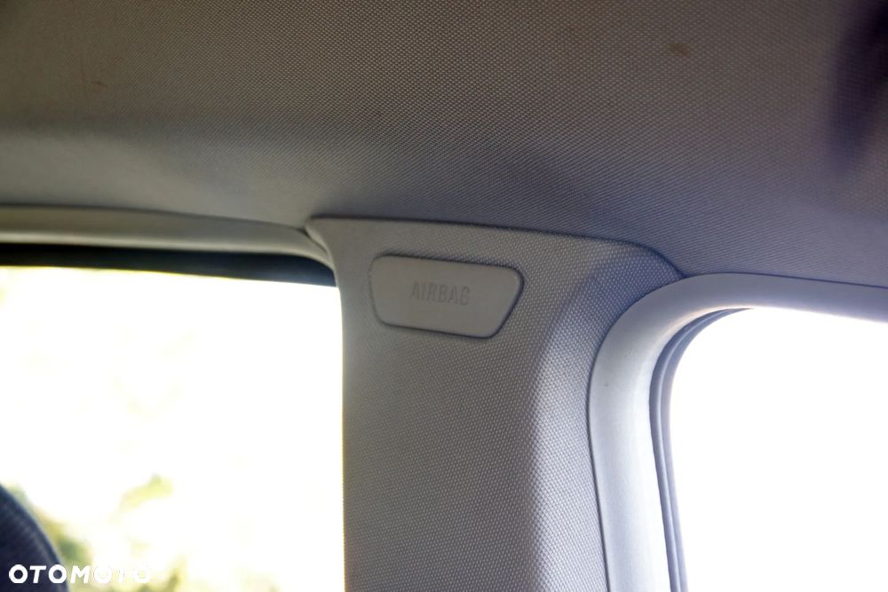 Opel Astra 1.8 Elegance - 28