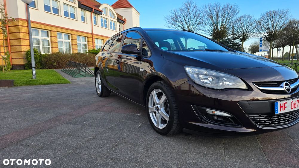 Opel Astra - 35