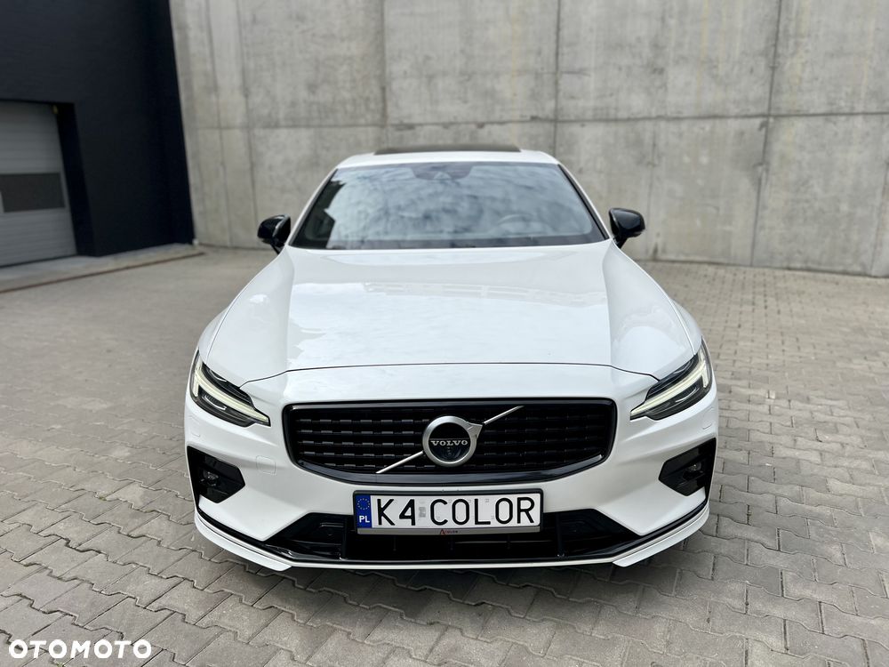 Volvo S60 T6 AWD R-Design - 4