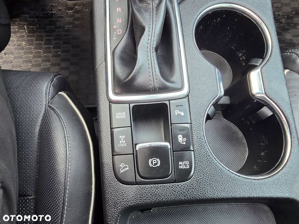 Kia Sportage 2.0 CRDI Business Line 4WD - 29